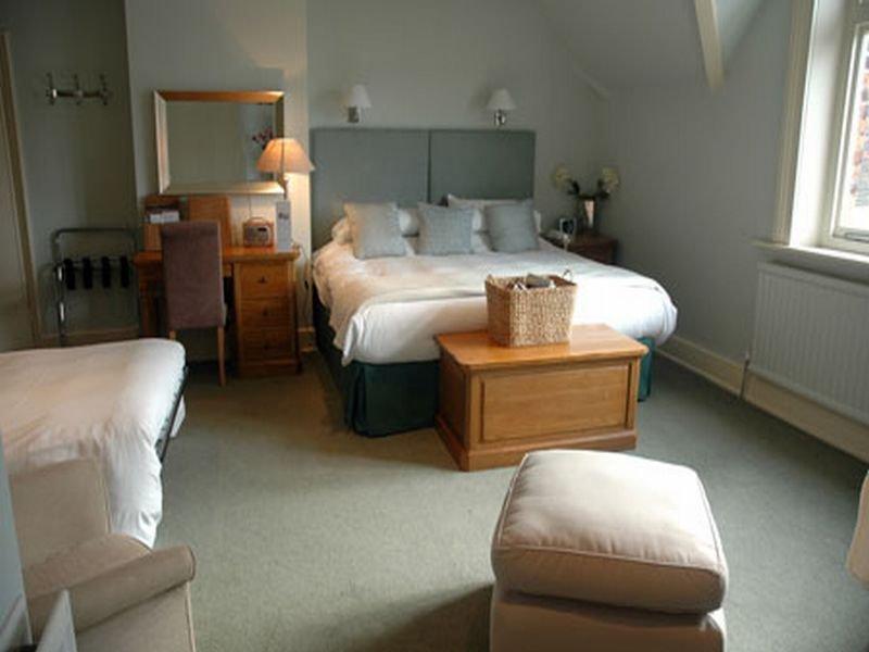Hotel The Bell